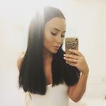 Profile Picture of LUCY HUTCHINSON (@luluhutch) on Instagram