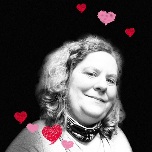 Profile Picture of Robin Reeves (@parkfan77) on Poshmark