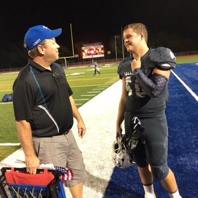 Profile Picture of John Pruski (@JPVLFC) on Twitter