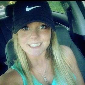 Profile Picture of Mikayla Potts (@mikaylapotts) on Pinterest