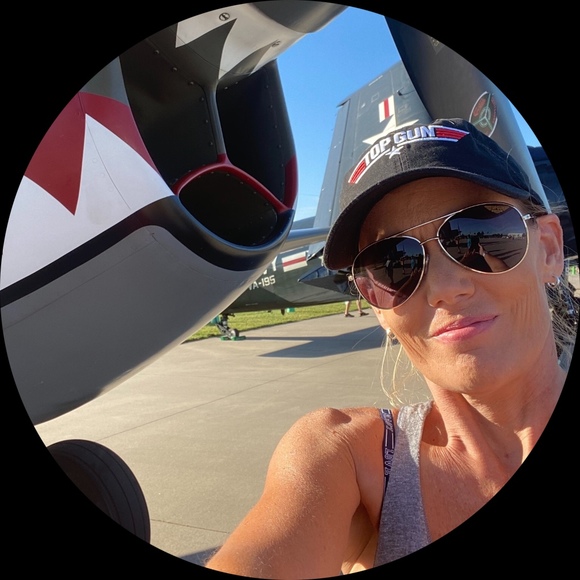 Profile Picture of Tina Fogle (@tinafogle95) on Poshmark