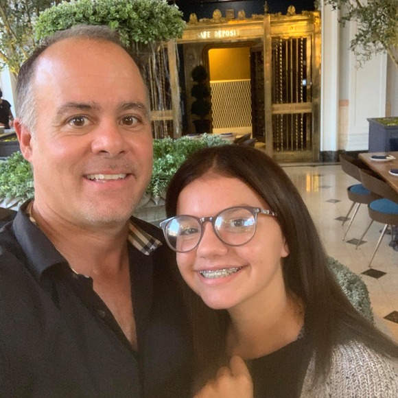 Profile Picture of Tony Mancini (@tonymancini543) on Poshmark