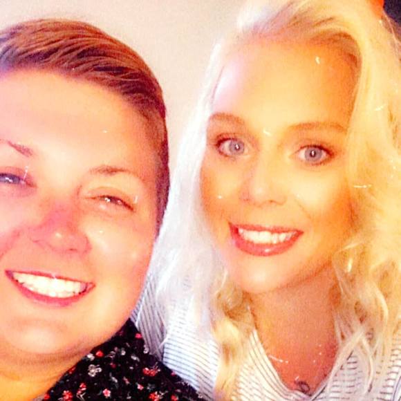 Profile Picture of Danielle Pettis (@dmpettis) on Poshmark