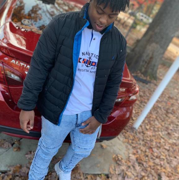 Profile Picture of Antonio Batchelor (@antonioxx) on Poshmark
