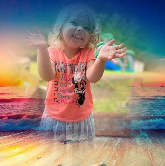 Profile Picture of Lisa Calvert (@bigmamacalvert) on Poshmark