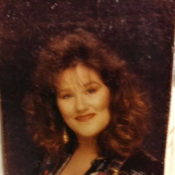 Profile Picture of Angela Fisher (@caligrlskckass) on Poshmark