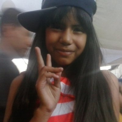 Profile Picture of Claudia Gil Armenta (@claudiagil123) on Twitter