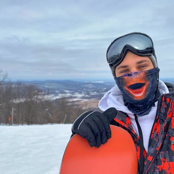 Profile Picture of Alex Luterek (@depolac22) on Poshmark