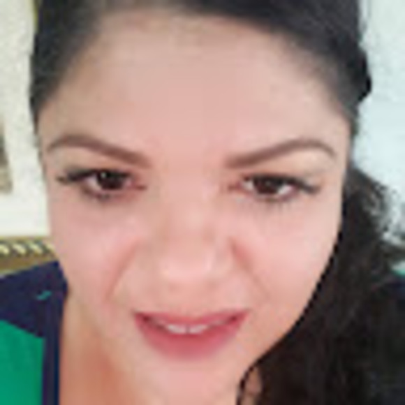 Profile Picture of Abigail Gresser (@gresserinc007) on Poshmark