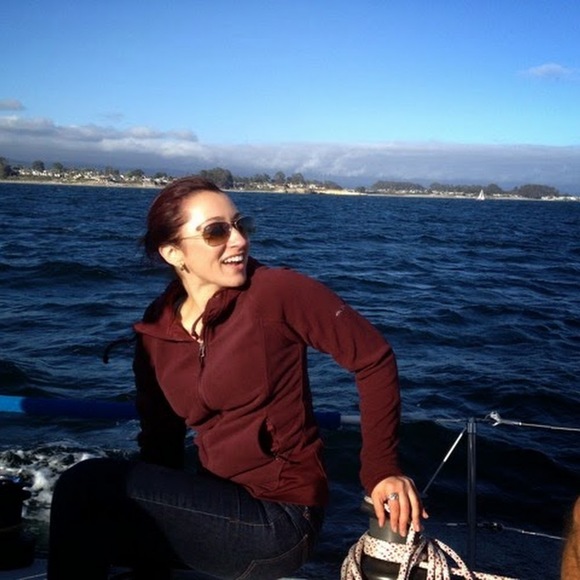 Profile Picture of Danielle Shriver-munsch (@danielleksm) on Poshmark