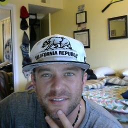 Profile Picture of Shawn Eric Fillion (@ElectricLove88) on Twitter