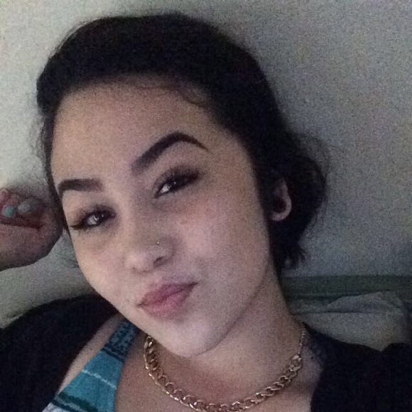 Profile Picture of Sylvia Martin (@sylviamartin) on Poshmark