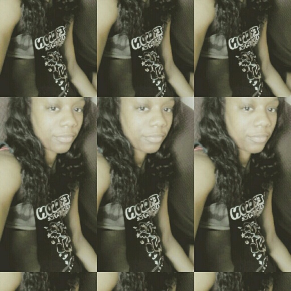 Profile Picture of Jakia Jackson (@jmj4561) on Poshmark