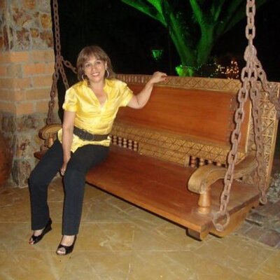 Profile Picture of Martha Elena Arango (@marthuk963) on Twitter