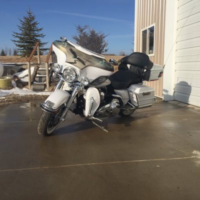 Profile Picture of Ted Schneider (@tedschneider1) on Twitter