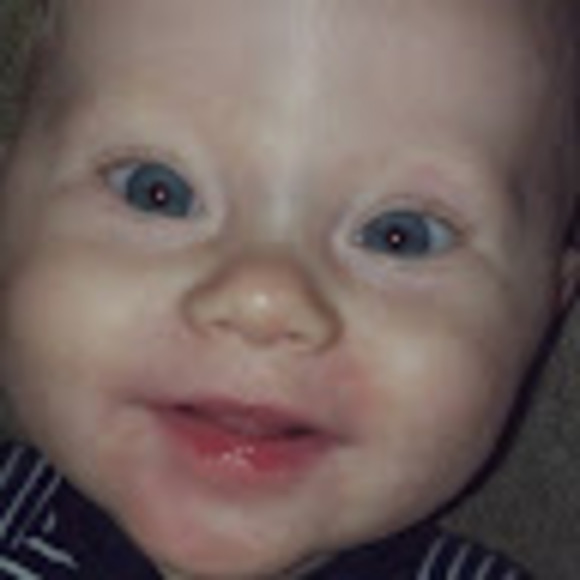 Profile Picture of Jessica Reichel (@bluejune721) on Poshmark