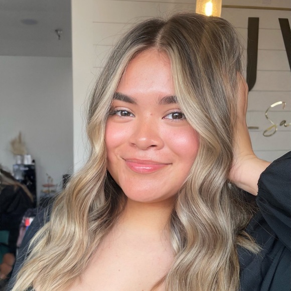 Profile Picture of Josselyn Gasca (@josselyng10) on Poshmark