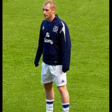 Profile Picture of Tony Hibbert (@Tony2Hibbert) on Twitter