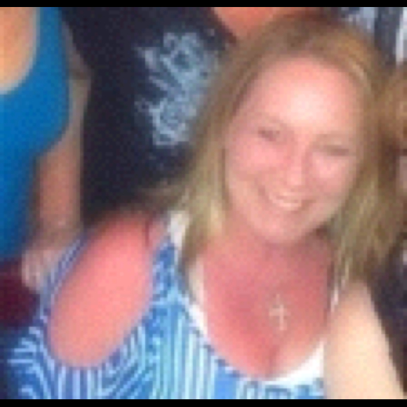 Profile Picture of Deann Soderholm (@dsoderholm) on Poshmark