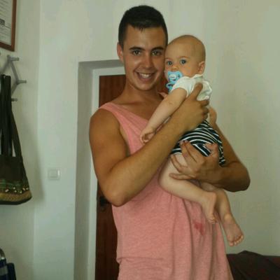 Profile Picture of Aarón Gonzalez Cano (@molee96) on Twitter