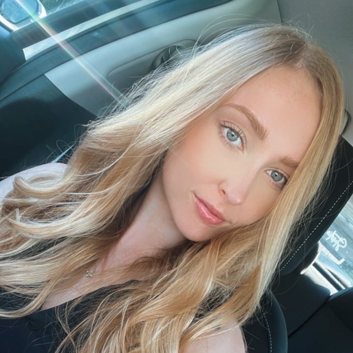 Profile Picture of Alex Rosenstein (@alex__rose) on Tiktok