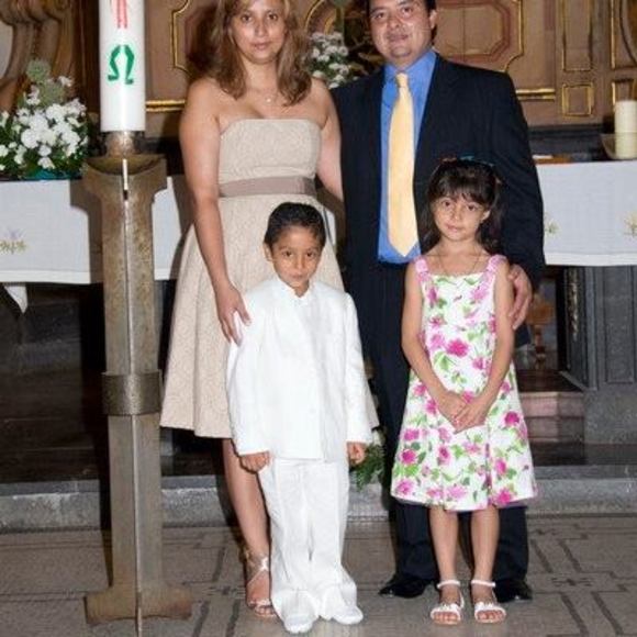 Profile Picture of Paul Alexander (@paul1508) on Poshmark