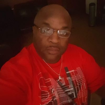 Profile Picture of Gary Rhett (@GaryRhett) on Twitter