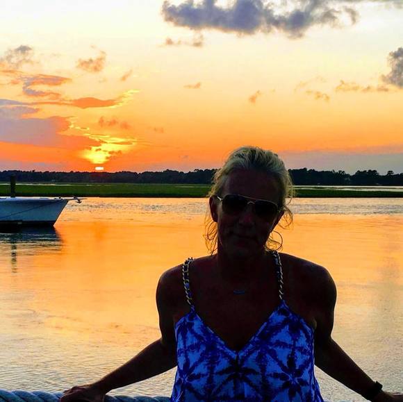 Profile Picture of Marce Barker bearden (@marcebearden) on Poshmark