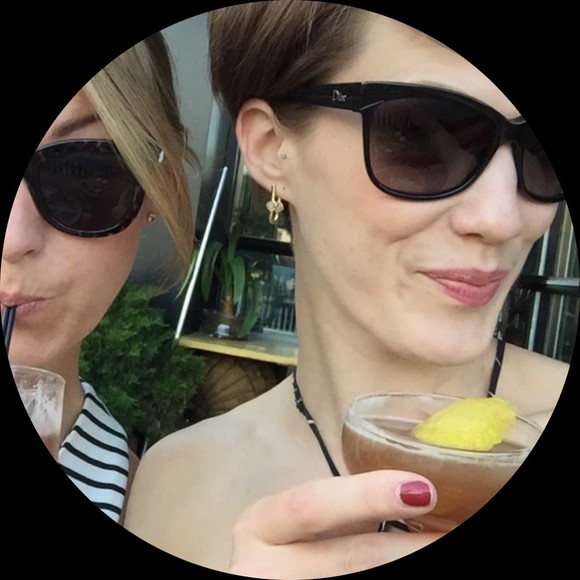 Profile Picture of Paige Pitcher (@ppitcher) on Poshmark