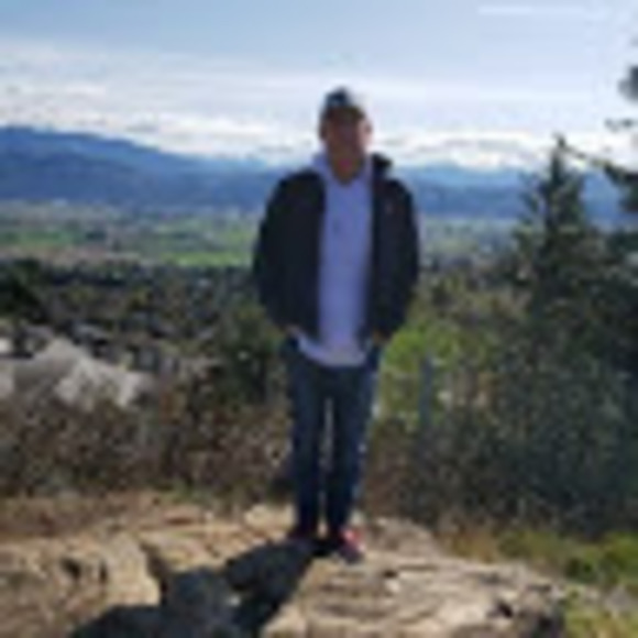 Profile Picture of Rob Fountain (@robfountain20) on Poshmark