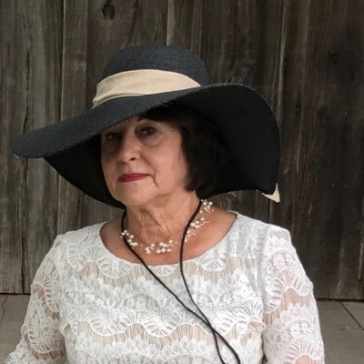 Profile Picture of Cajun Queen (@DianneShea8) on Twitter