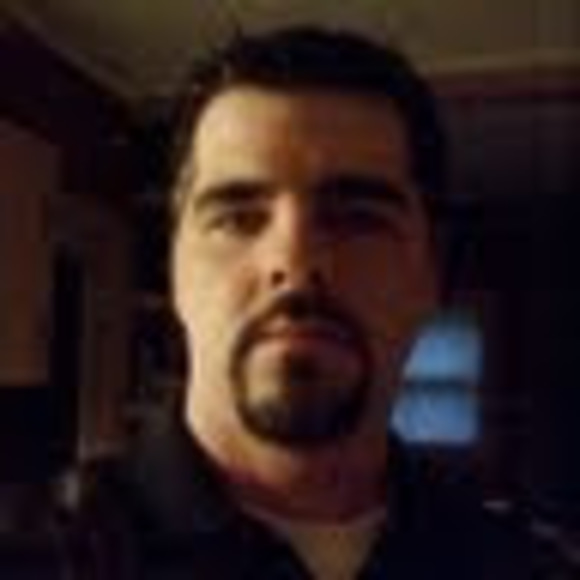Profile Picture of Scott Biron (@stelth2000) on Poshmark