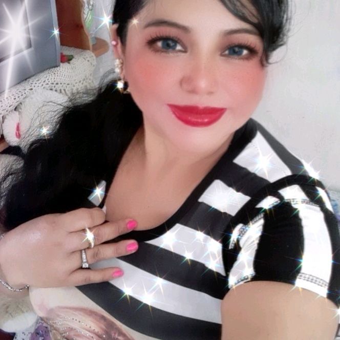 Profile Picture of elizabeth Velasquez (@elizavelasque.5) on Tiktok