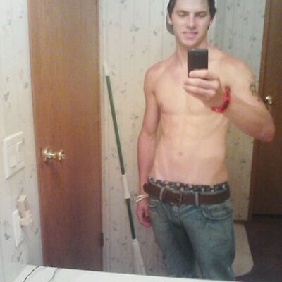 Profile Picture of Dexter Cody Hayes (@CodyHaye) on Twitter