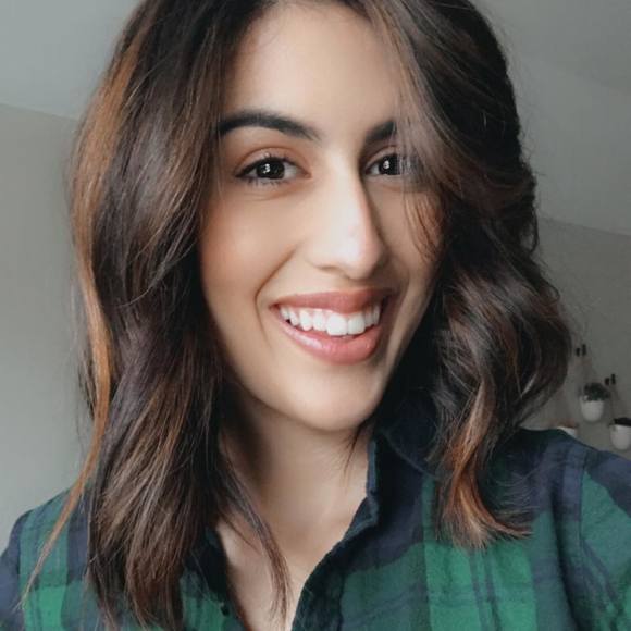 Profile Picture of Bryana Grissom (@bry3nana) on Poshmark