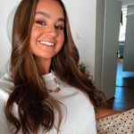 Profile Picture of ISABELLE GILEZAN (@isabellegilezan) on Instagram