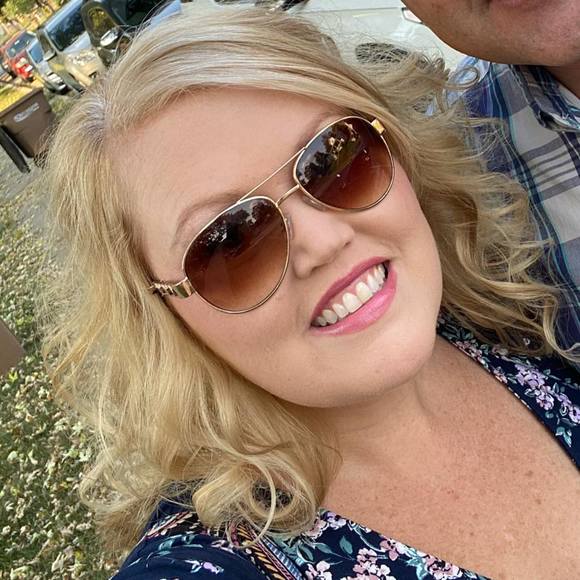 Profile Picture of Bridgett Chatman baker (@bmbaker77) on Poshmark