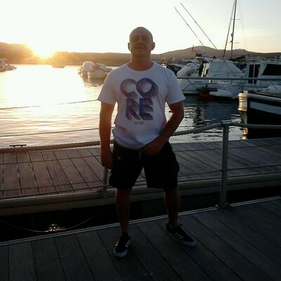 Profile Picture of Jeff Snowden (@jeffsnowden2013) on Twitter