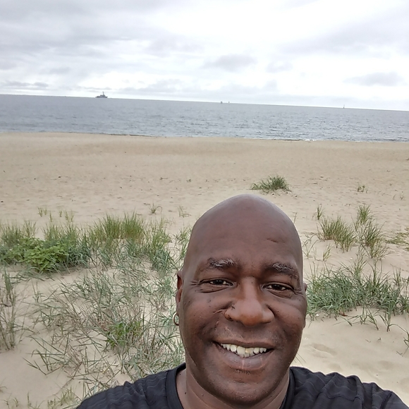 Profile Picture of Christopher Pugh (@christopherp728) on Poshmark