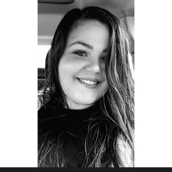 Profile Picture of Hailey Queen (@haileyqueen4618) on Poshmark