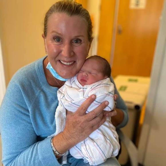 Profile Picture of Cathy Stranberg (@c_stranberg) on Poshmark