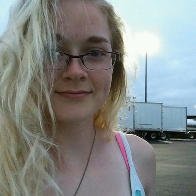 Profile Picture of Caily Zibung (@CZibung) on Twitter