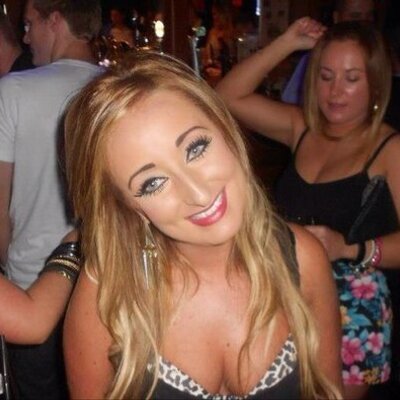 Profile Picture of Amanda Dunne ❤ (@DunneAmanda) on Twitter