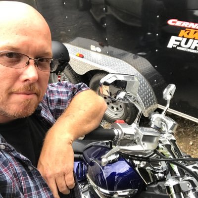 Profile Picture of Scott Fetzer Sr. (@Scott_16667) on Twitter