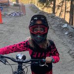 Profile Picture of Nadia Everett (@gnarly_nadia) on Instagram