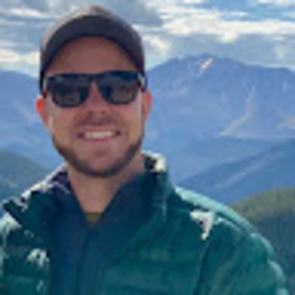 Profile Picture of Sean Kimzey (@seankimzey) on Poshmark