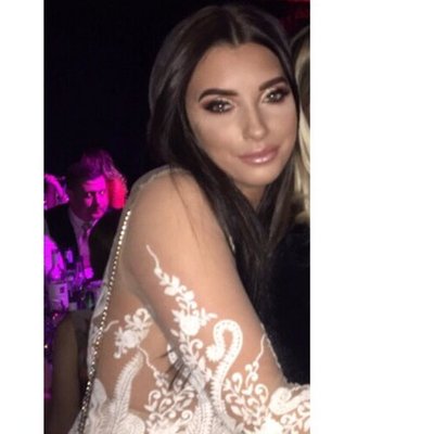 Profile Picture of Laura Willden (@laurawillden) on Twitter