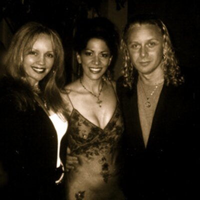 Profile Picture of Janet Slater (@JanetSlaterHK) on Twitter