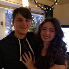 Profile Picture of Taylor Hoffstatter (@TaylorLeeHoff) on Twitter