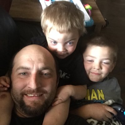 Profile Picture of Kenneth Kreutzer (@klk1983) on Twitter